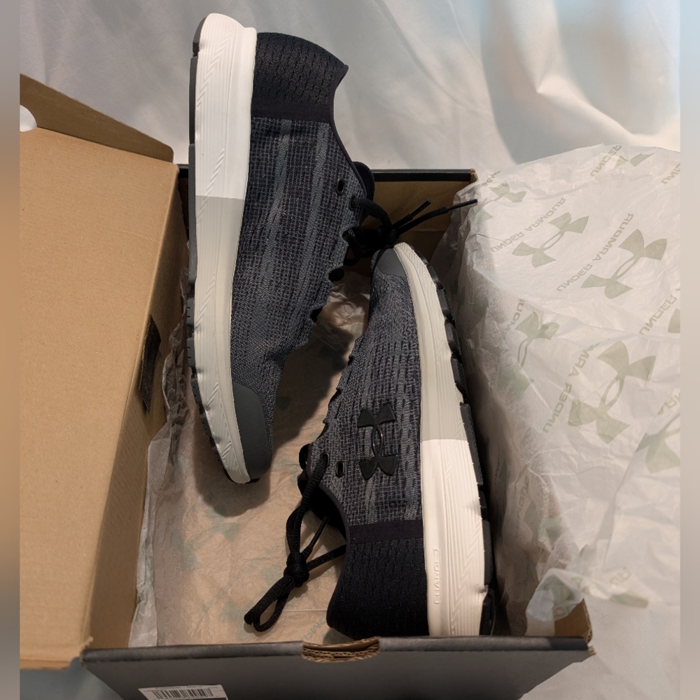 Under Armour Speedform Velocity